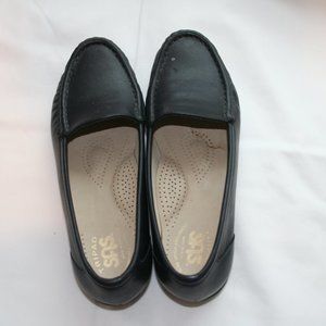 SAS Navy Blue Loafers Size 6